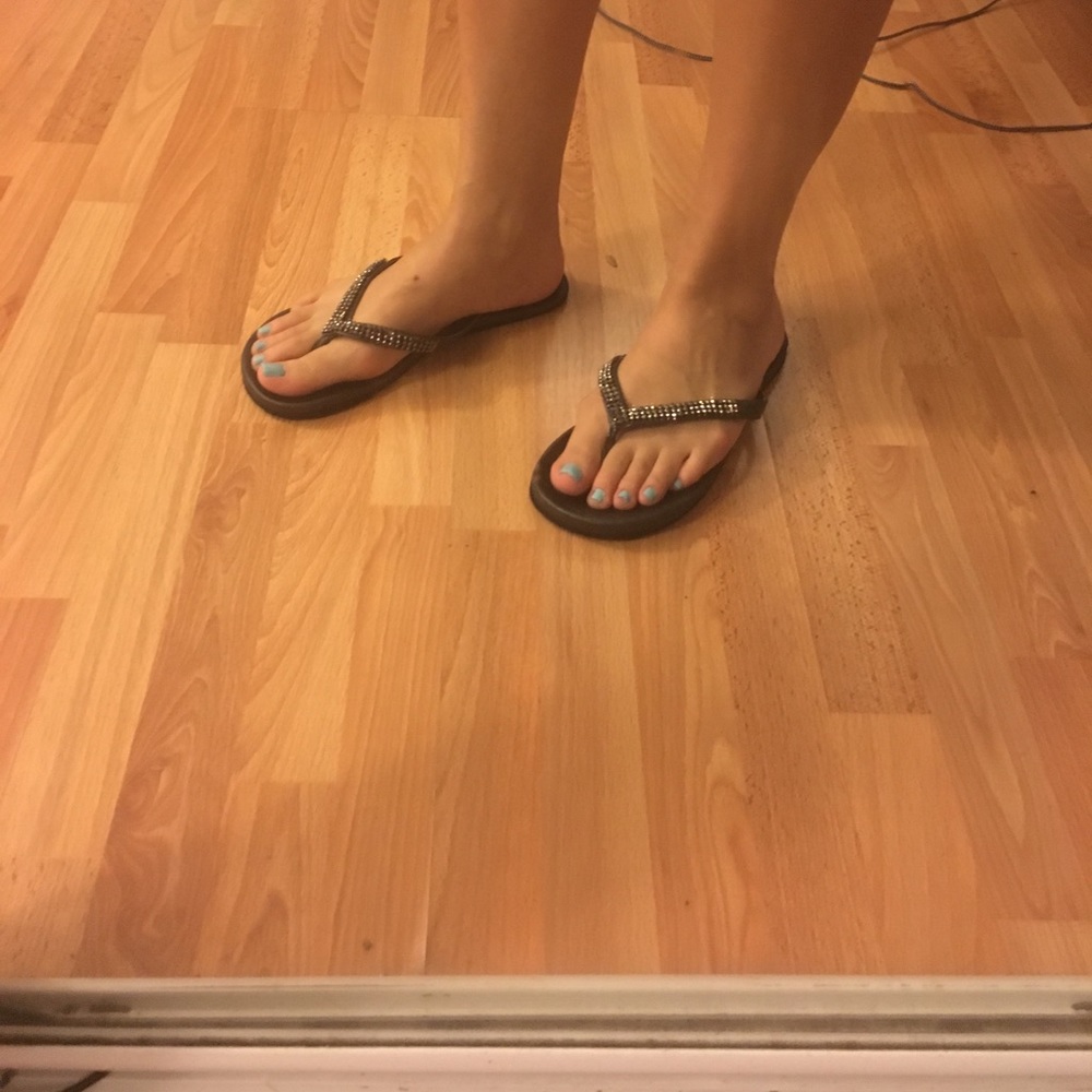 Mossimo. Black Sandle. Size 6.