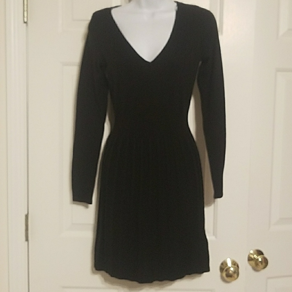 H&M Divided- Little black sweater dress
