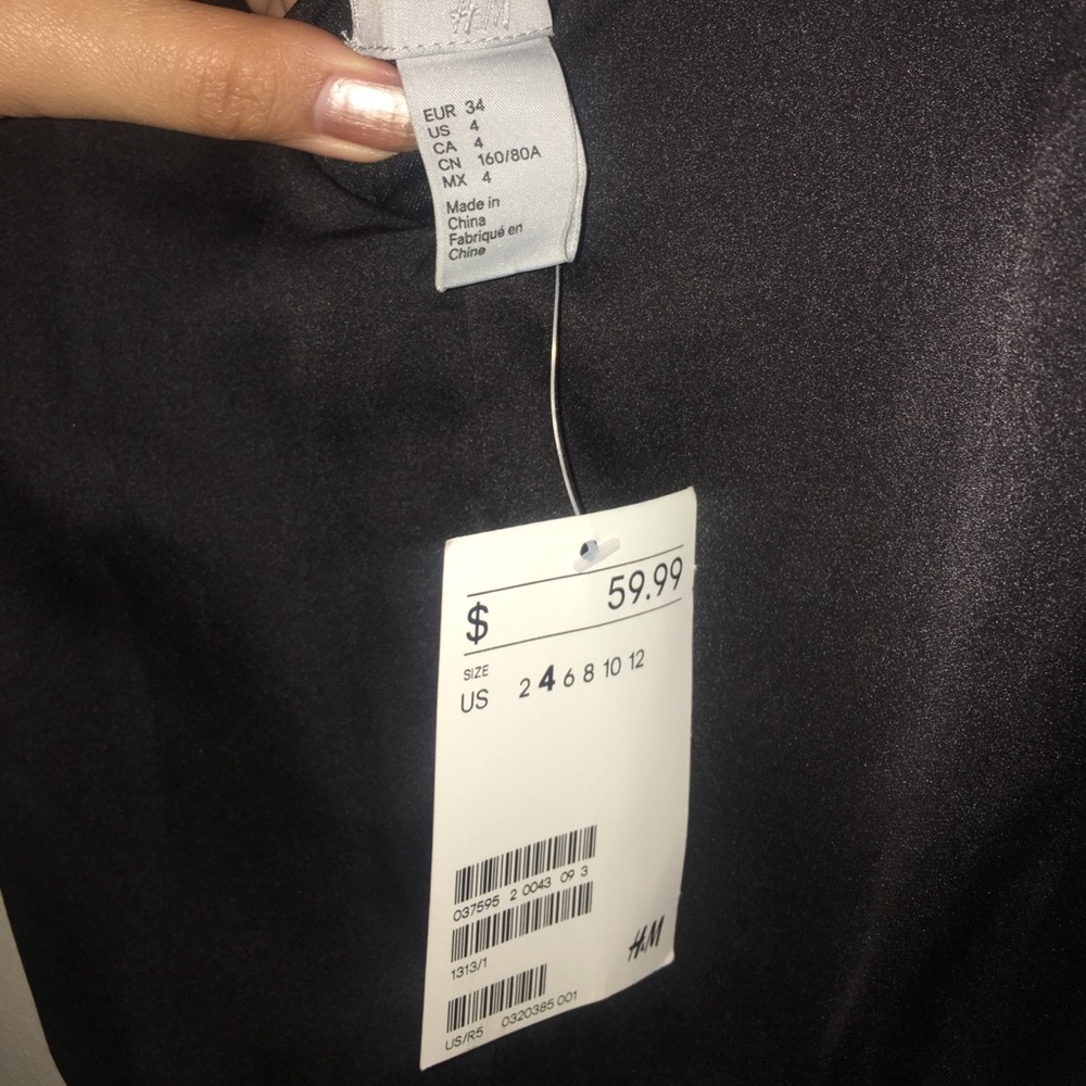 H&M BLACK SATIN SILVER  STRAP LONG DRESS FORMAL S - Picture 4 of 4