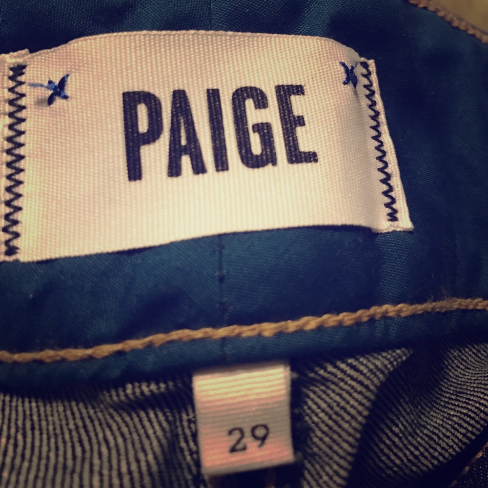 Paige Hidden Hills Straight Jeans size 29