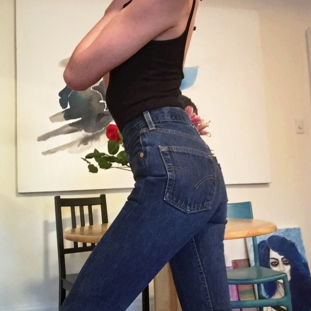 🚫SOLD🚫🌸Vintage Altered 501 Dark Wash Levi's