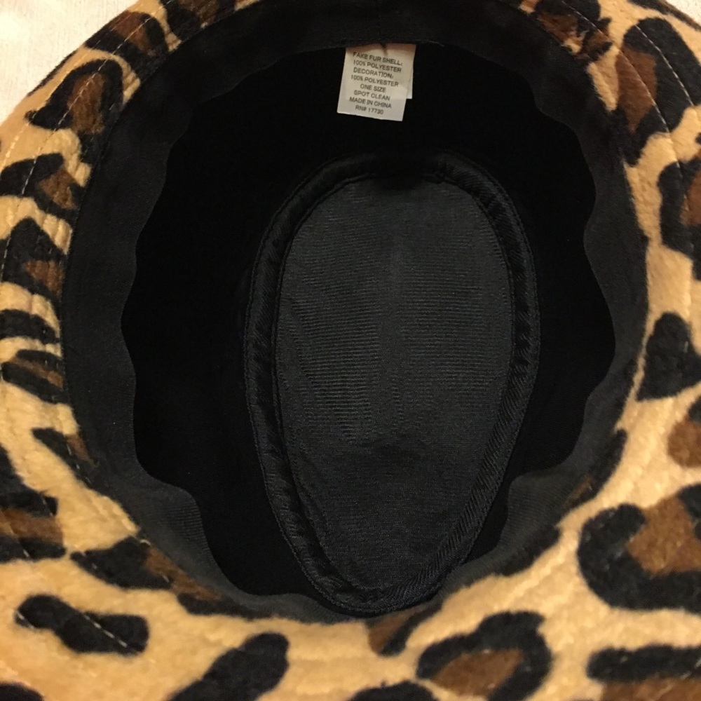 Hat - Picture 3 of 4
