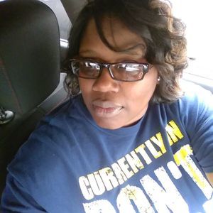 Meet your Posher, Paula