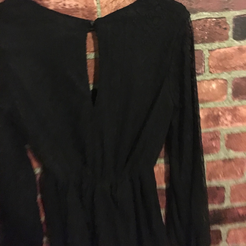 Black Lace Romper - Picture 2 of 3