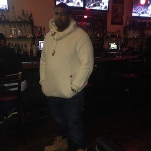 Meet your Posher, Derek