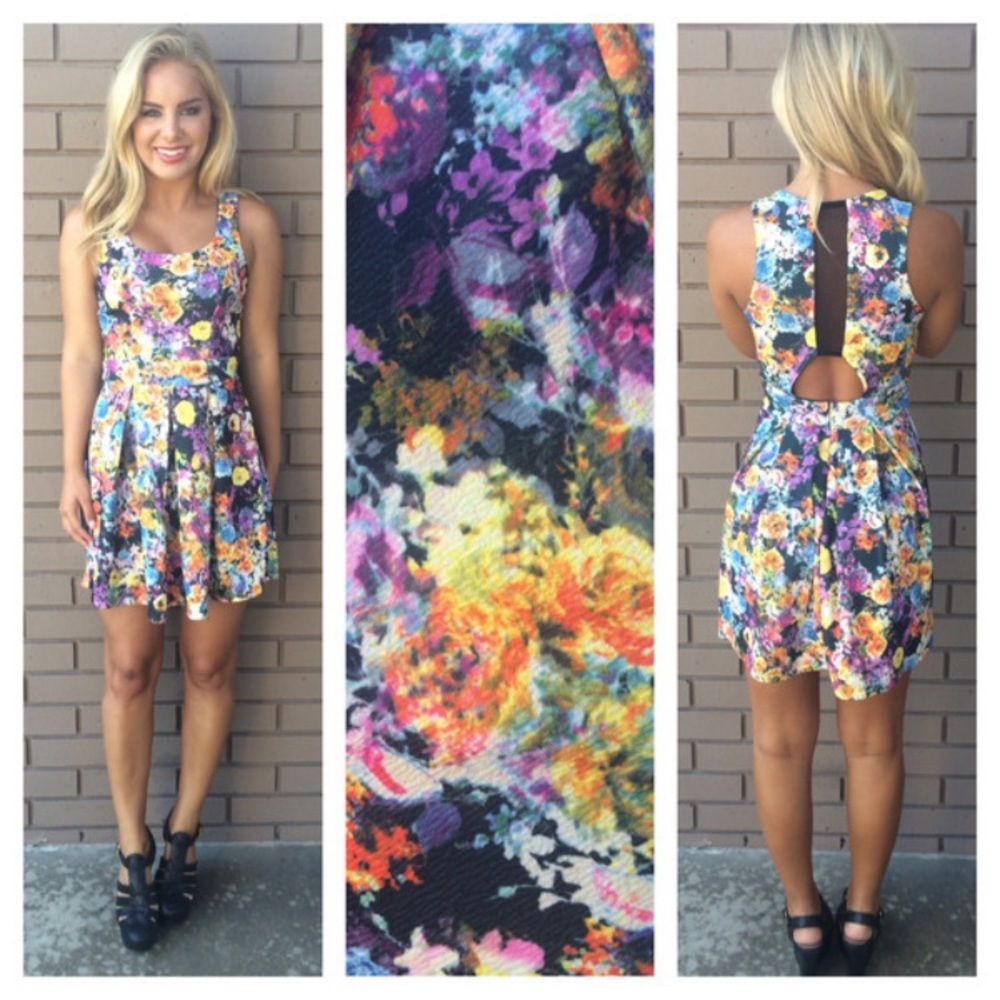 Dainty & Hooligan Floral Dress with Back Cut Out