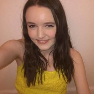 Meet your Posher, Lydia