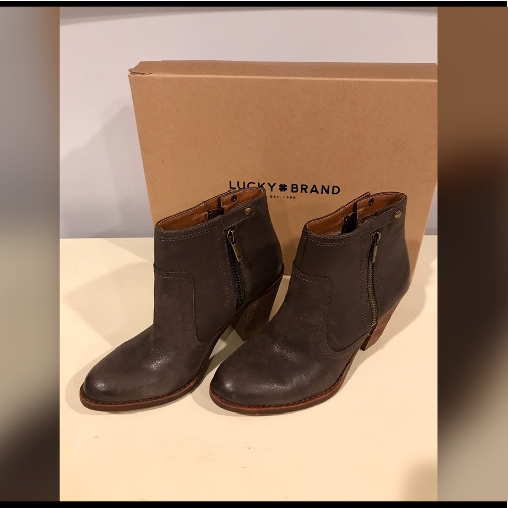 Lucky Brand Leather Booties NWT! New! 7