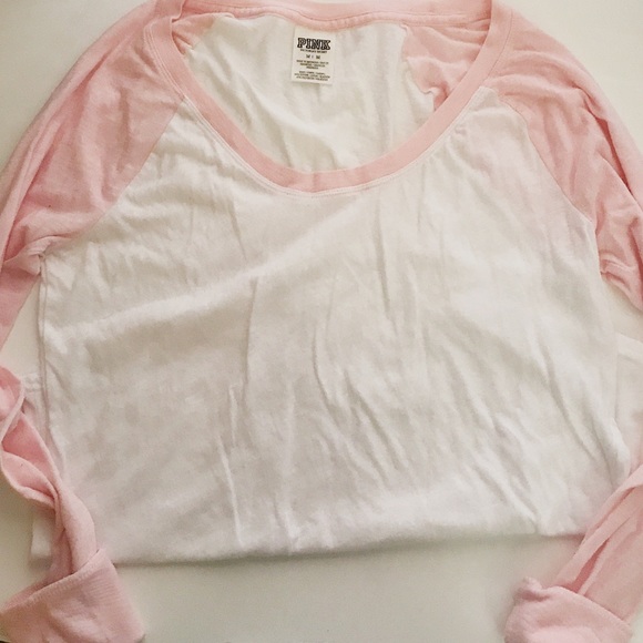 PINK Victoria's Secret Tops - Like new✨ PINK vs tee