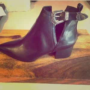 Misguided western bootie