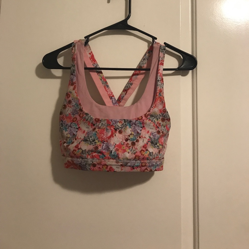 Size 8 lulu lemon floral sports bra cross back