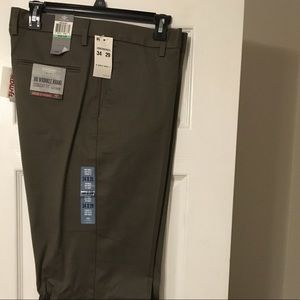 Men's Dockers No Wrinkle Khaki Straight Fit