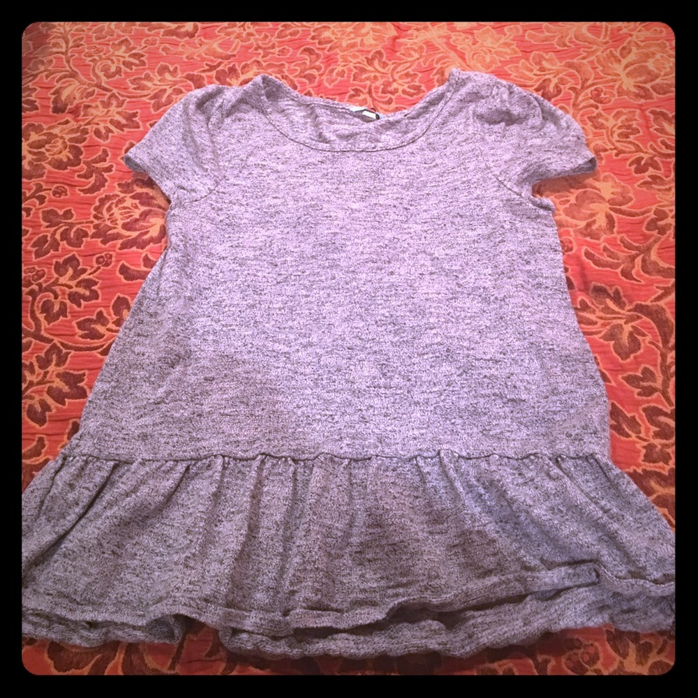 Anthropologie salt and pepper peplum tee