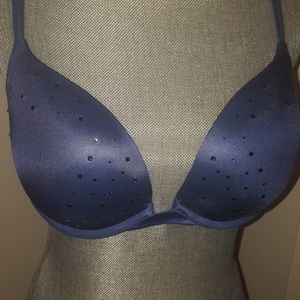 Victoria's Secret very sexy push up!!
