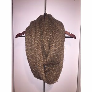 Brown metallic circle scarf