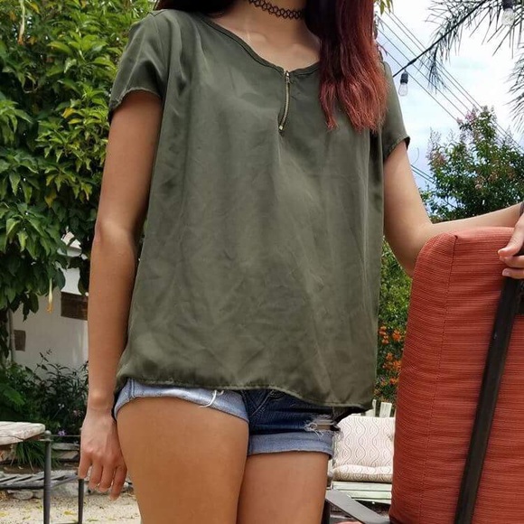 Chocolate blouse - Picture 2 of 4