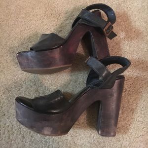Free Bird Heels