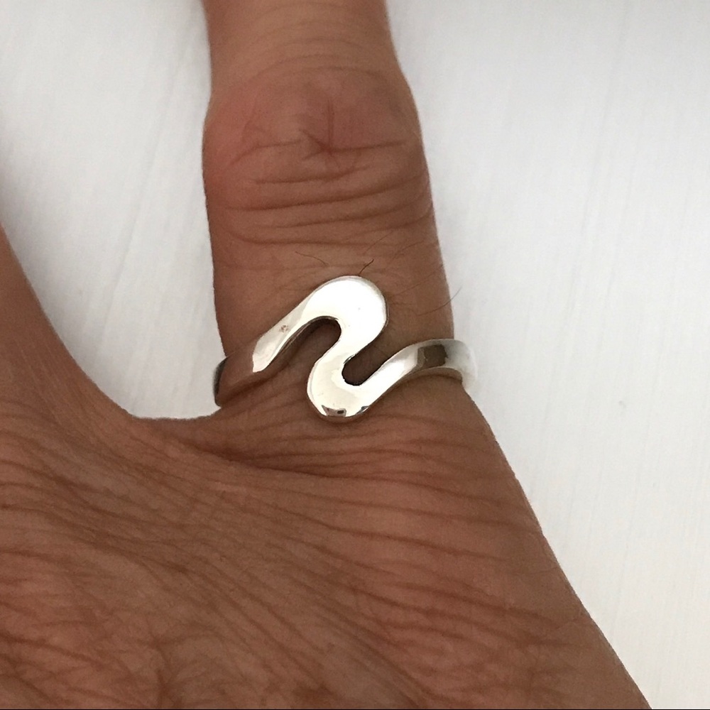 Sterling Silver Squiggle Toe Ring - image 3