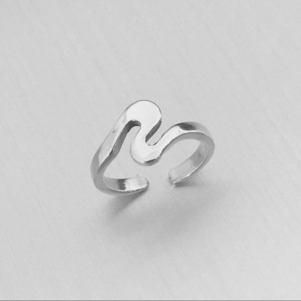 Sterling Silver Squiggle Toe Ring - image 5