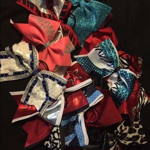 Lot of cheer bows!