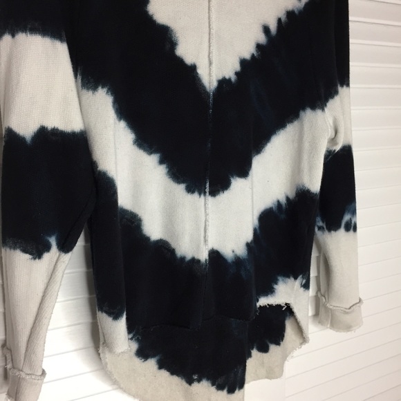 Mono B Tops - Mono B Tie Dye Hoodie in Cream/ Navy Mono B Tops - Mono B Tie Dye Hoodie in Cream/ Navy