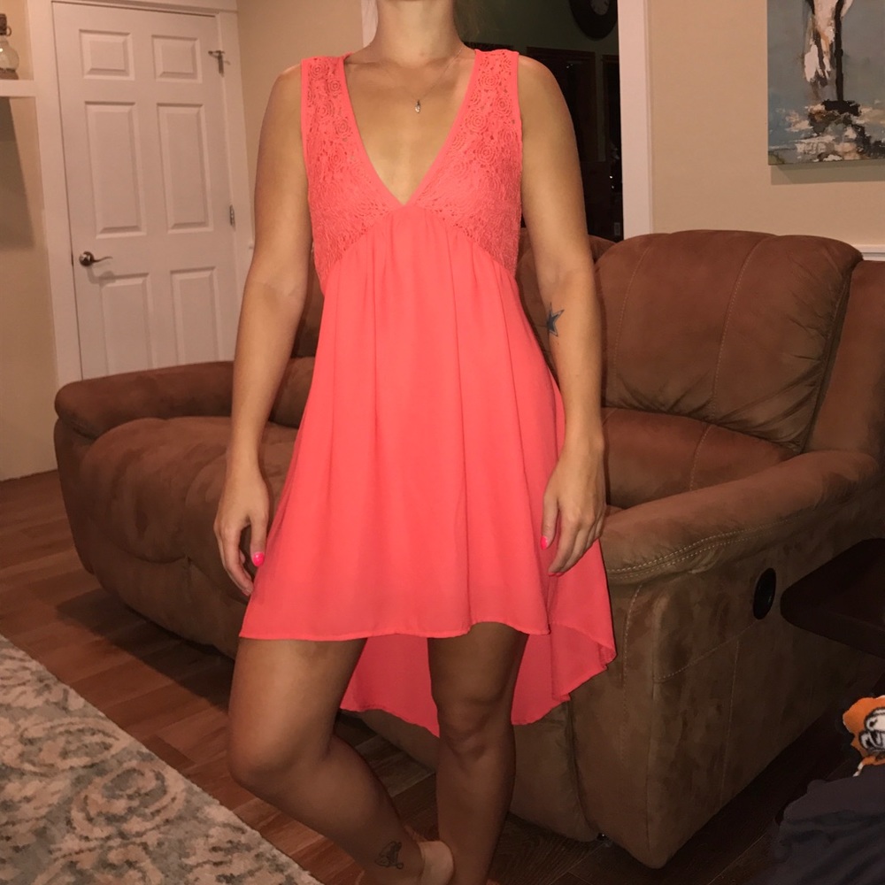 NWOT Tobi hi-lo Dress
