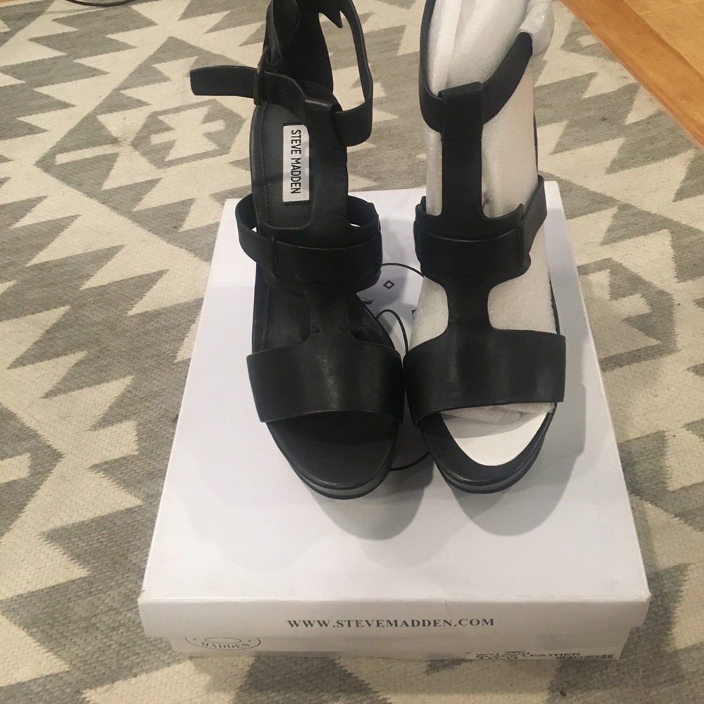 Steve Madden Wedges