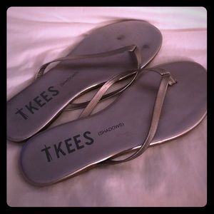 Tkees flip flops 🌞