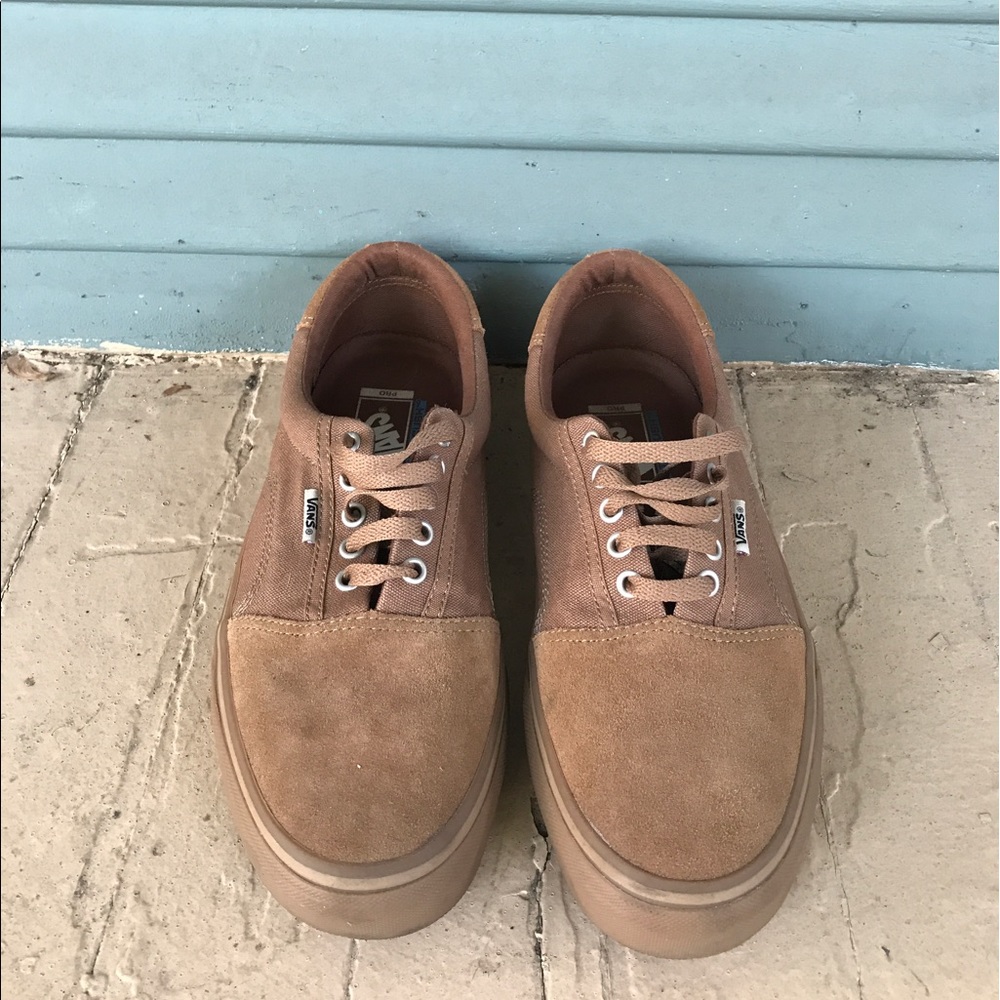 Vans Ultra Cush tan suede Pros