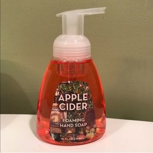 🐣Bundle for 3$ Apple Cider scent foam soap New