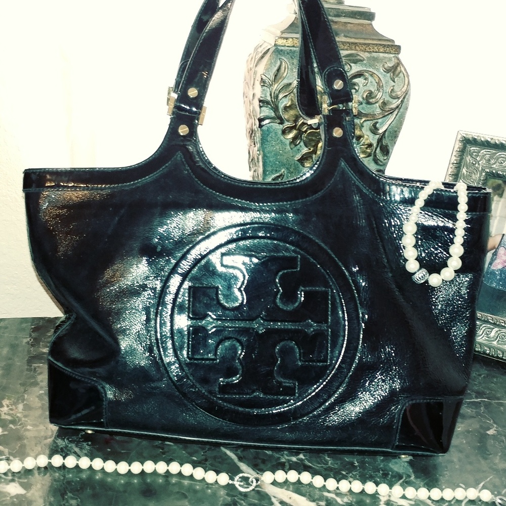 🎊Final sale 💯100 % auth3 Tory Burch black purse