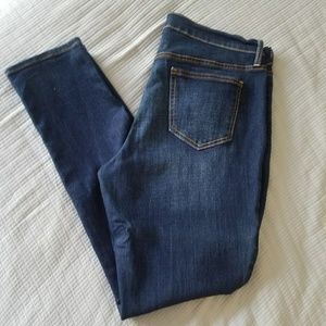 Old Navy Sweetheart Jeans. 14.