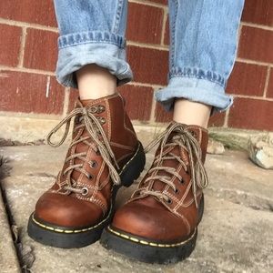 BROWN 90's VINTAGE LEATHER DOCS