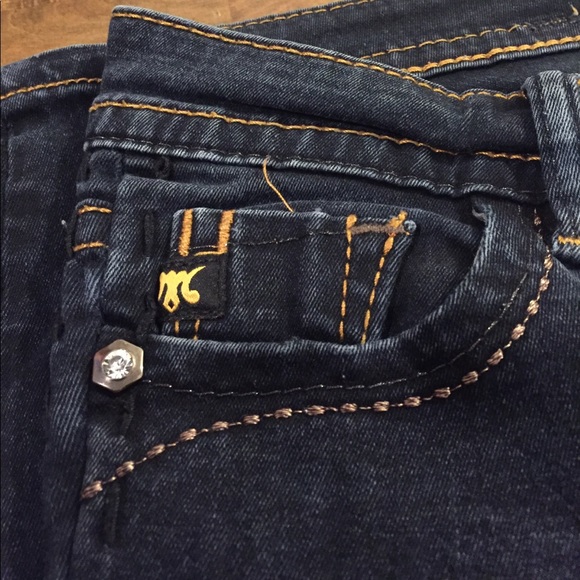 MEK Jeans - Picture 5 of 6