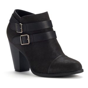 Black Lauren Conrad heeled booties