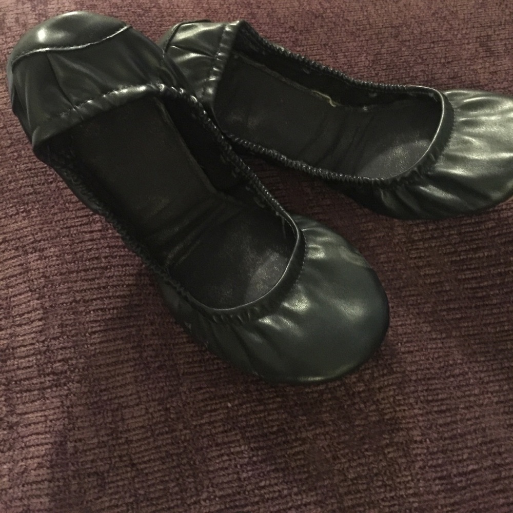 Navy blue GAP ballet slippers