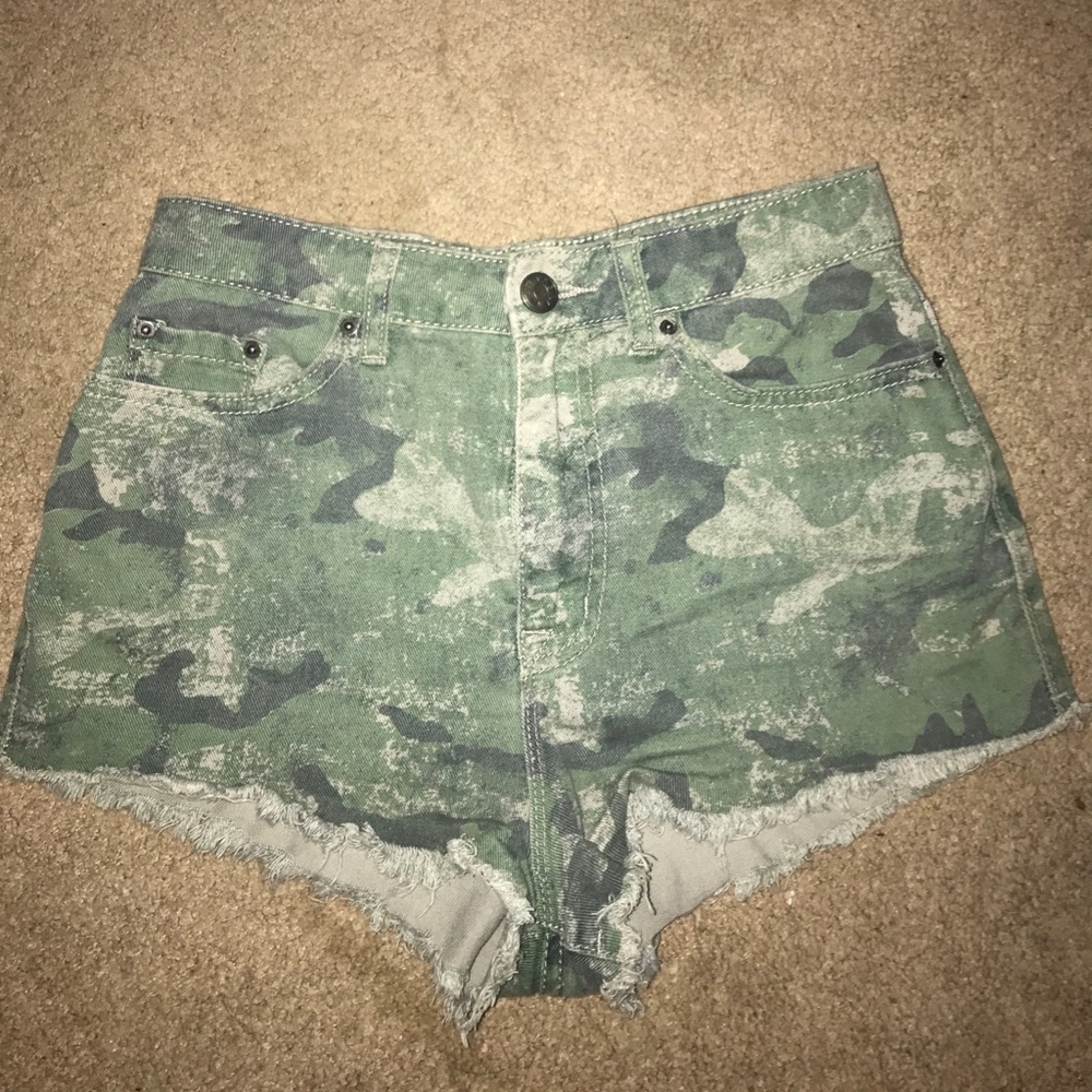 Urban camo cheeky shorts!