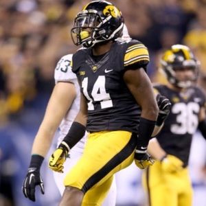 Meet your Posher, Logan