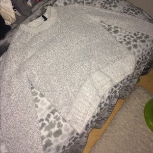 Cozy H&M grey knit sweater