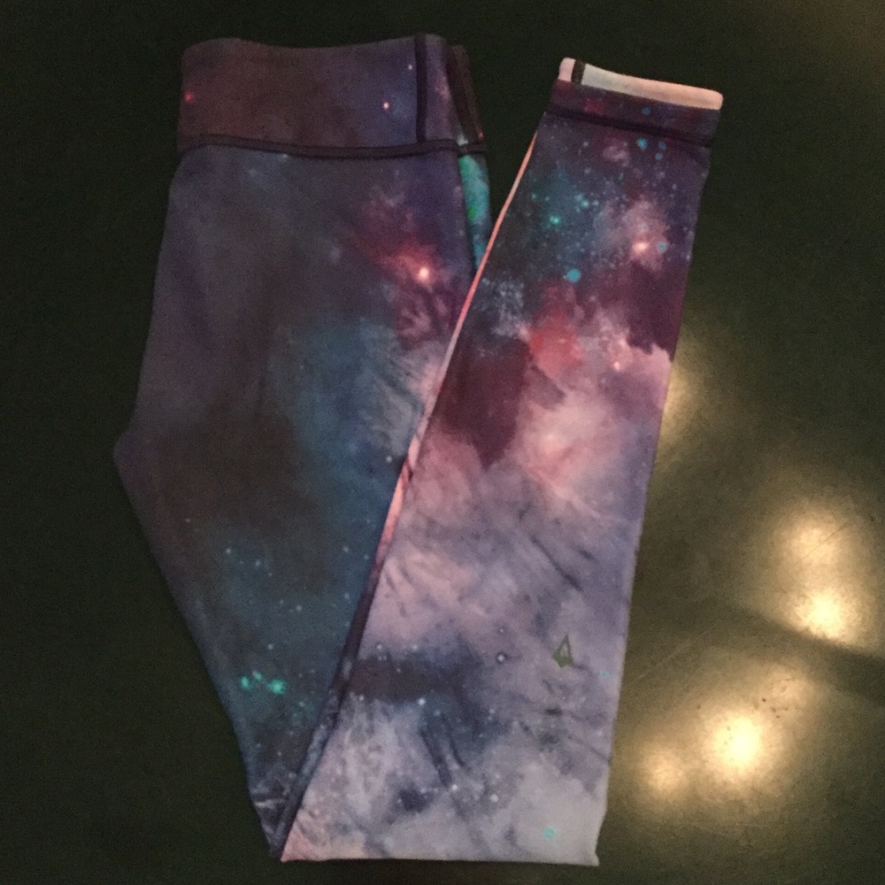 Reversible Space-Pattern Ivivva Leggings