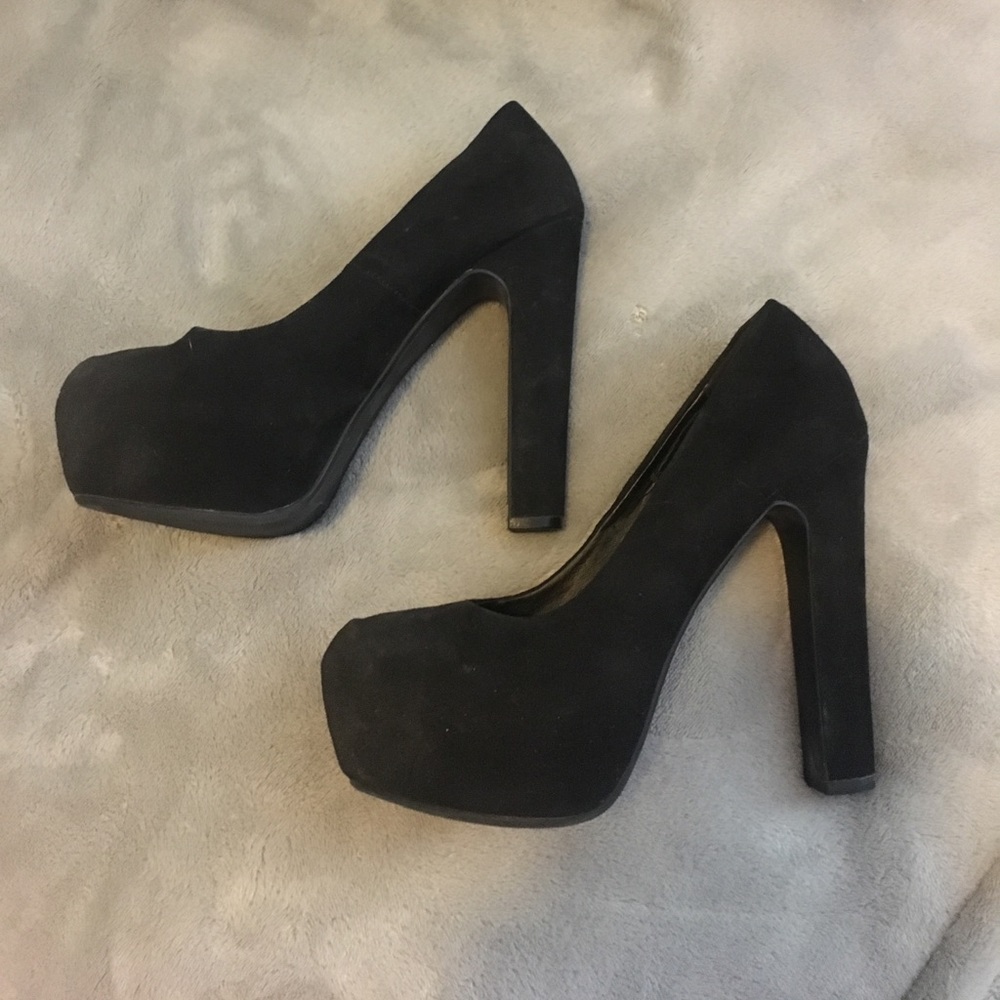 Black heels