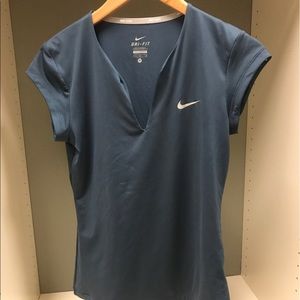 Nike Tennis/Athletic V-Neck Dri-Fit Top