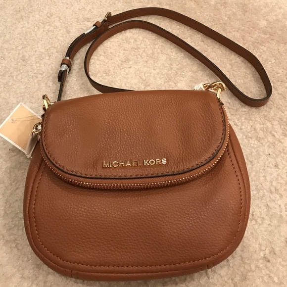 MICHAEL Michael Kors Handbags - Brand new Michael Kors small leather crossbody