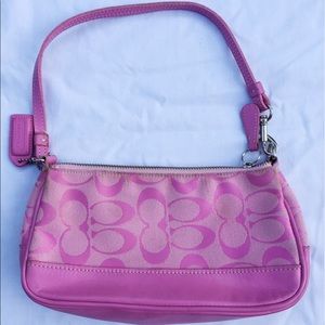 AUTHENTIC Light Pink Coach Purse👛