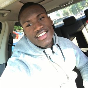 Meet your Posher, Darius