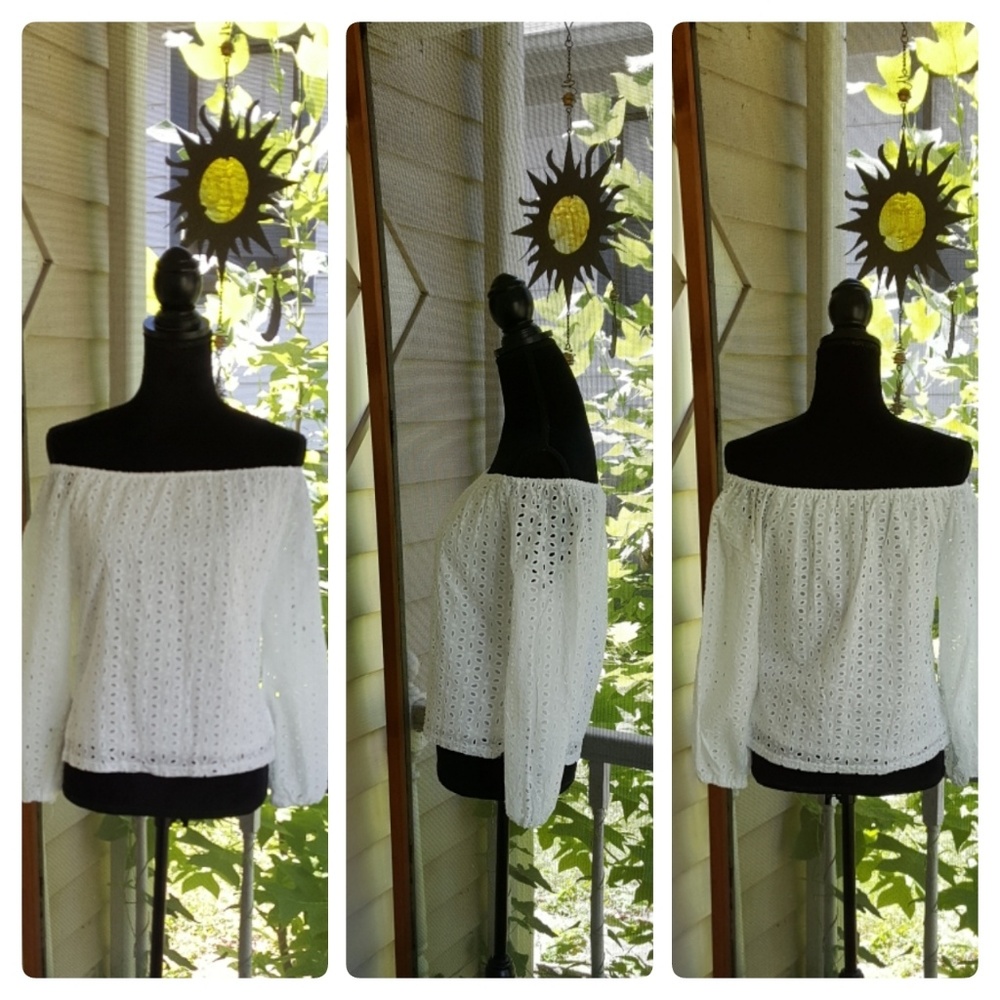 💚H.P 💚 🎈FINAL🎈White Off Shoulder LS Crop Top - Picture 3 of 4