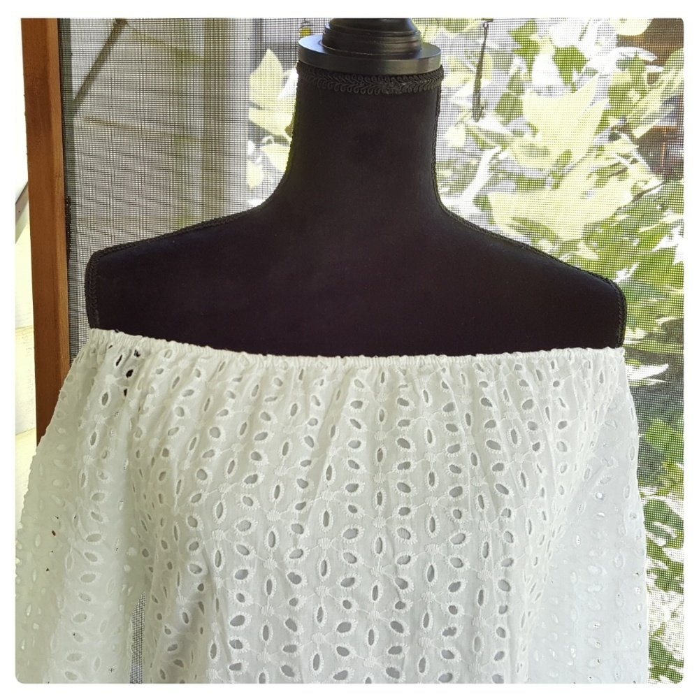 💚H.P 💚 🎈FINAL🎈White Off Shoulder LS Crop Top - Picture 4 of 4