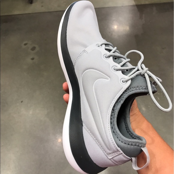 🐦Grey day🐦New in a box ..Nike..Price Firm.!... - Picture 4 of 5