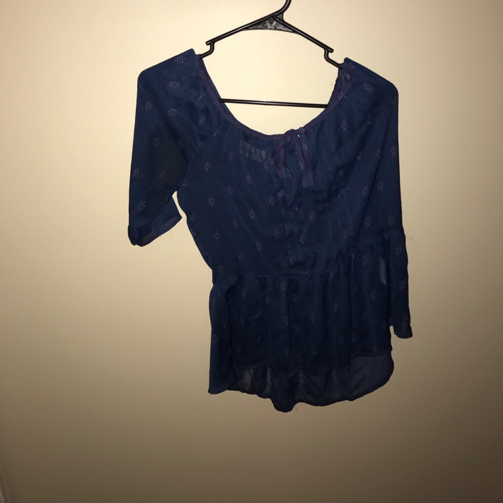 Top/Blouse