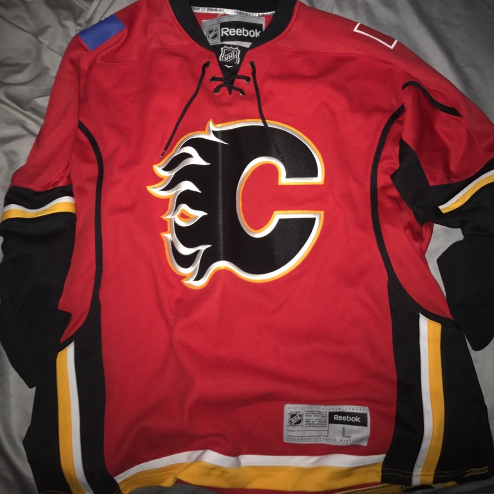 Calgary flames jersey